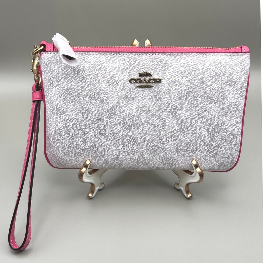 Coach Large Wristlet Signature Canvas Chalk Confetti Pink 3050 Brass Hardware - Picture 2 of 14